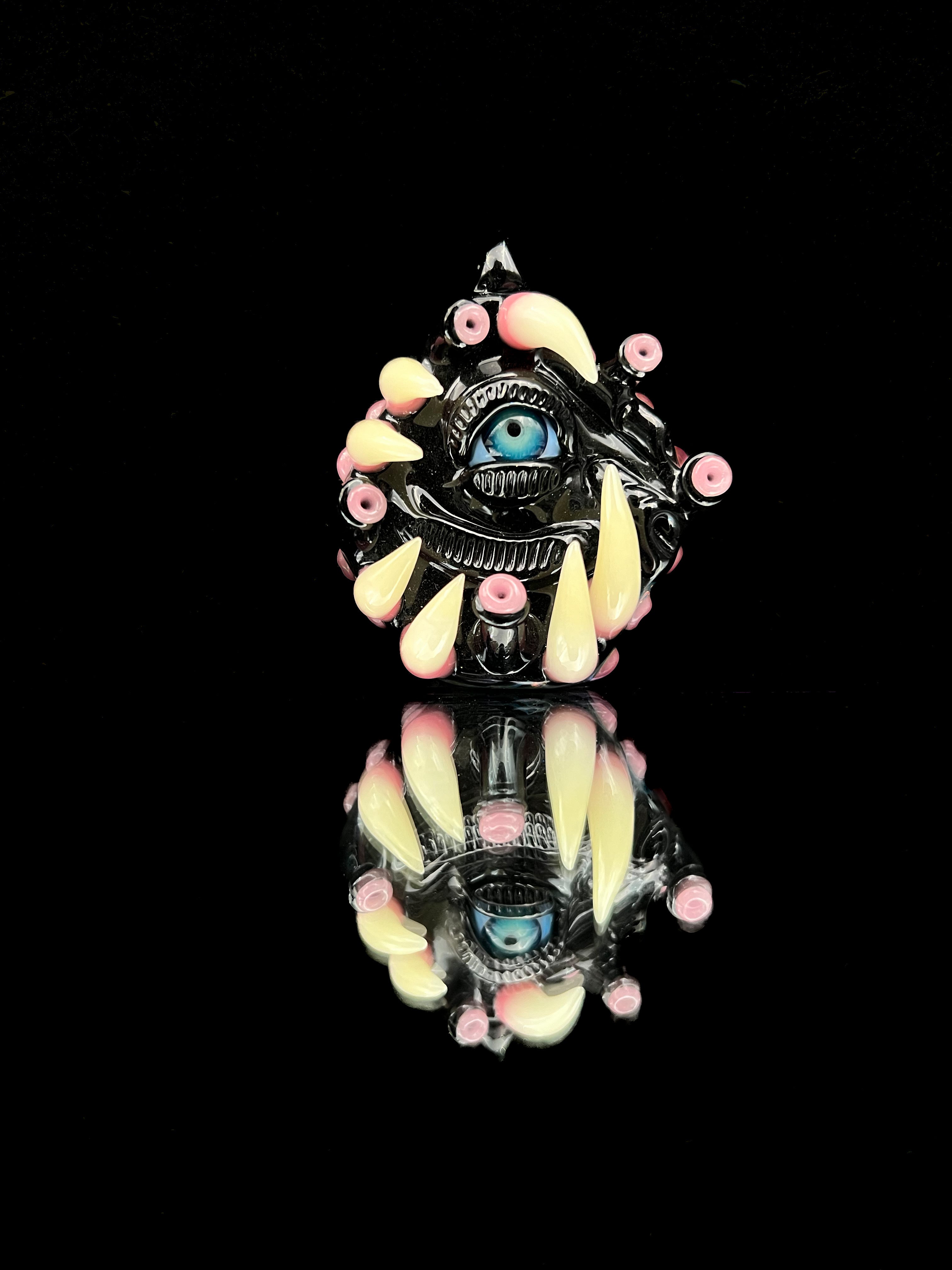 Salt Glass x Bob Snodgrass Alien Pendant