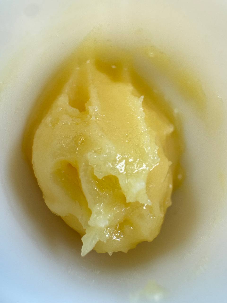 Sour Tangie - THCA Badder Concentrate